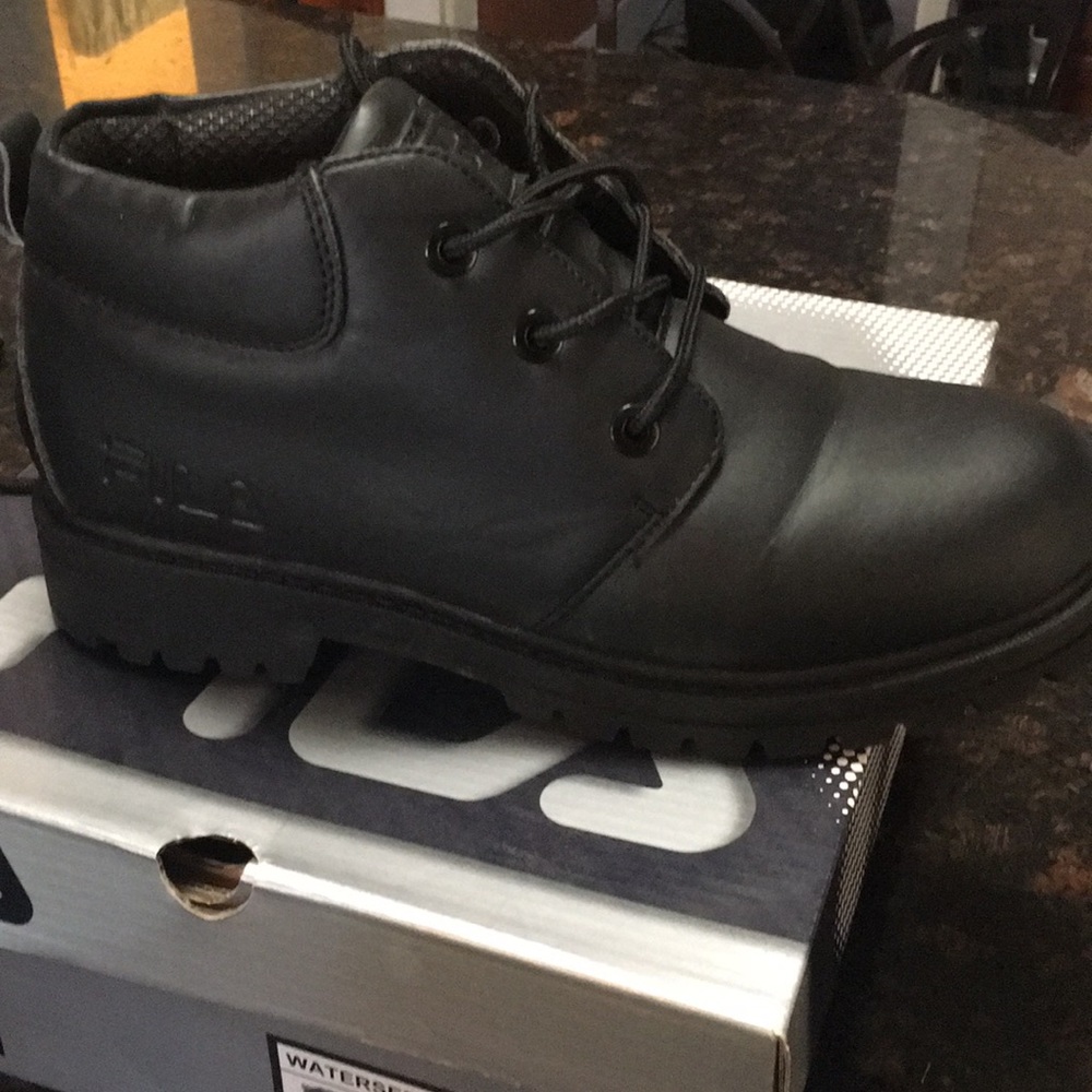 Fila watersedge